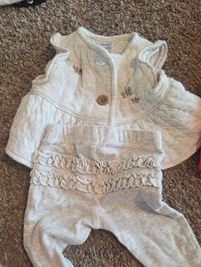 Vest Sets With Pants And A Hoodie